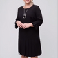 Abito casual da donna con scollo rotondo e orlo plissettato