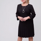 Abito casual da donna con scollo rotondo e orlo plissettato