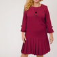 Abito casual da donna con scollo rotondo e orlo plissettato