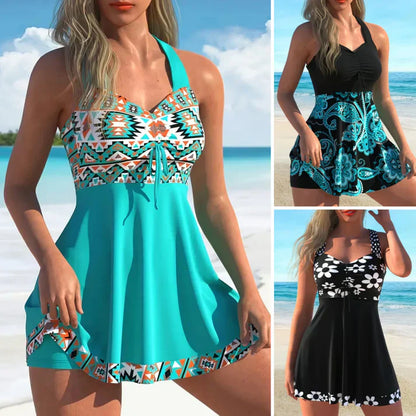 Costume da bagno a due pezzi con top con spalline e pantaloncini aderenti