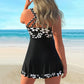 Costume da bagno a due pezzi con top con spalline e pantaloncini aderenti