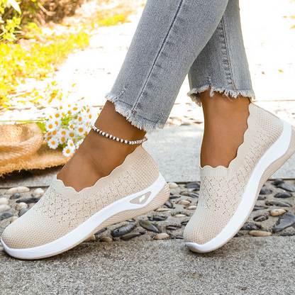 🚨 Notizia dell'ultima ora: lo sconto del 50% scade stanotte! Scarpe da trekking leggere e traspiranti da donna